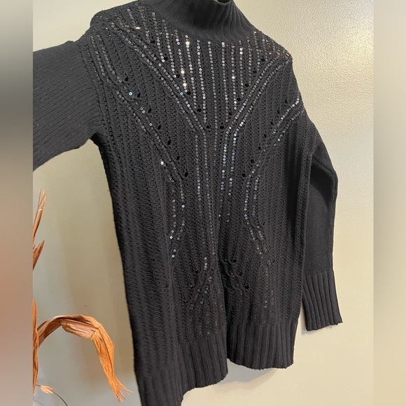 BCBG MaxaRia Womens Marino Wool Blend Sequined Black Tunic Sweater Knit Sz XS - Picture 3 of 13